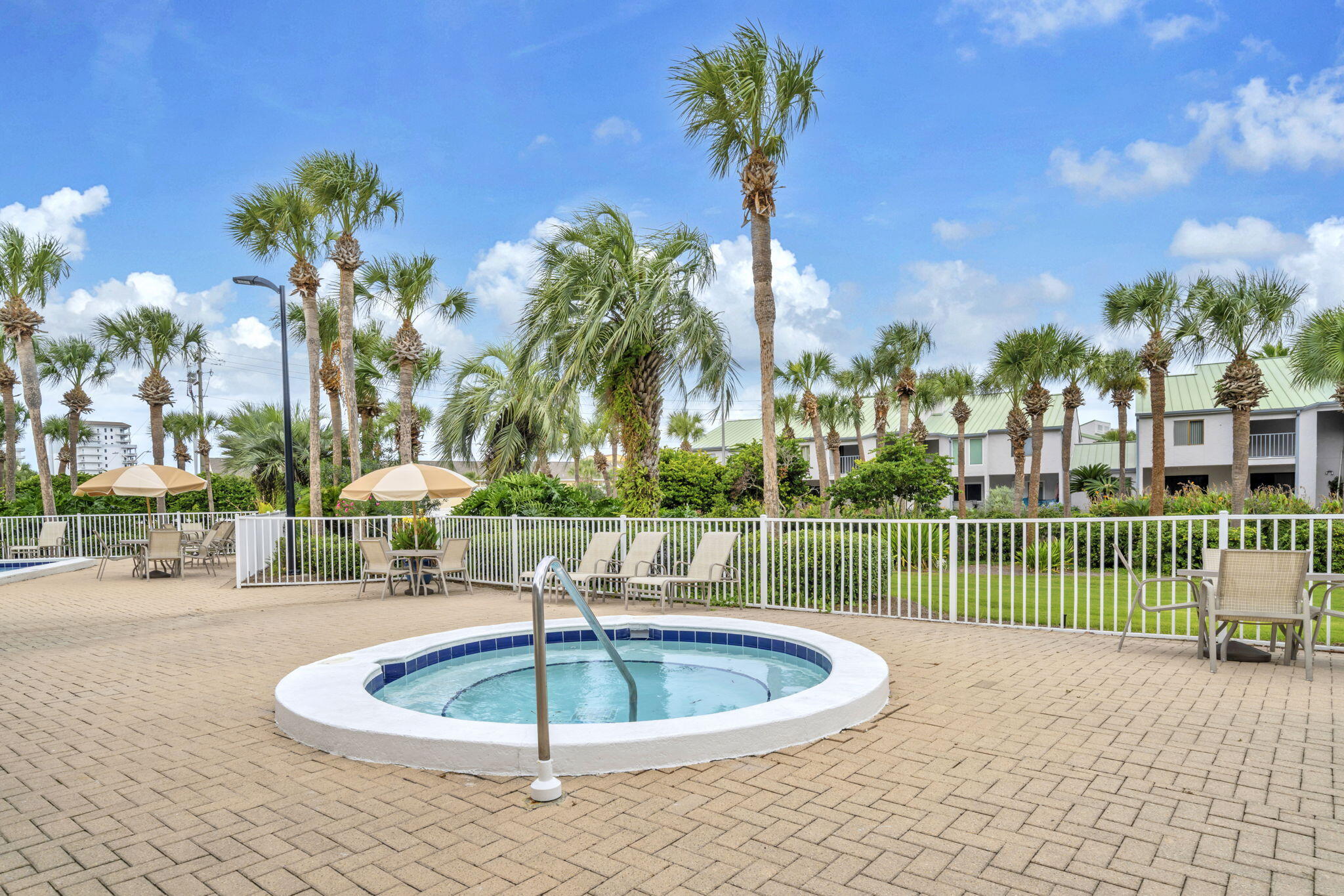 Destin, Florida, 32541, United States, 3 Bedrooms Bedrooms, ,3 BathroomsBathrooms,Residential,Active,1962190