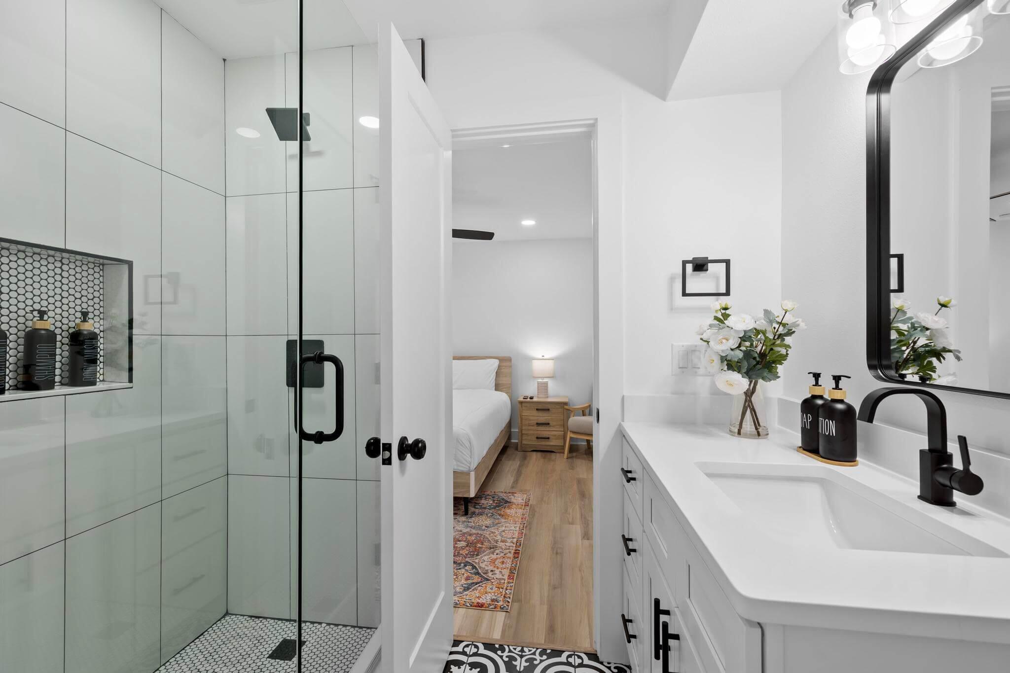 Destin, Florida, 32541, United States, 6 Bedrooms Bedrooms, ,8 BathroomsBathrooms,Residential,Active,1952033