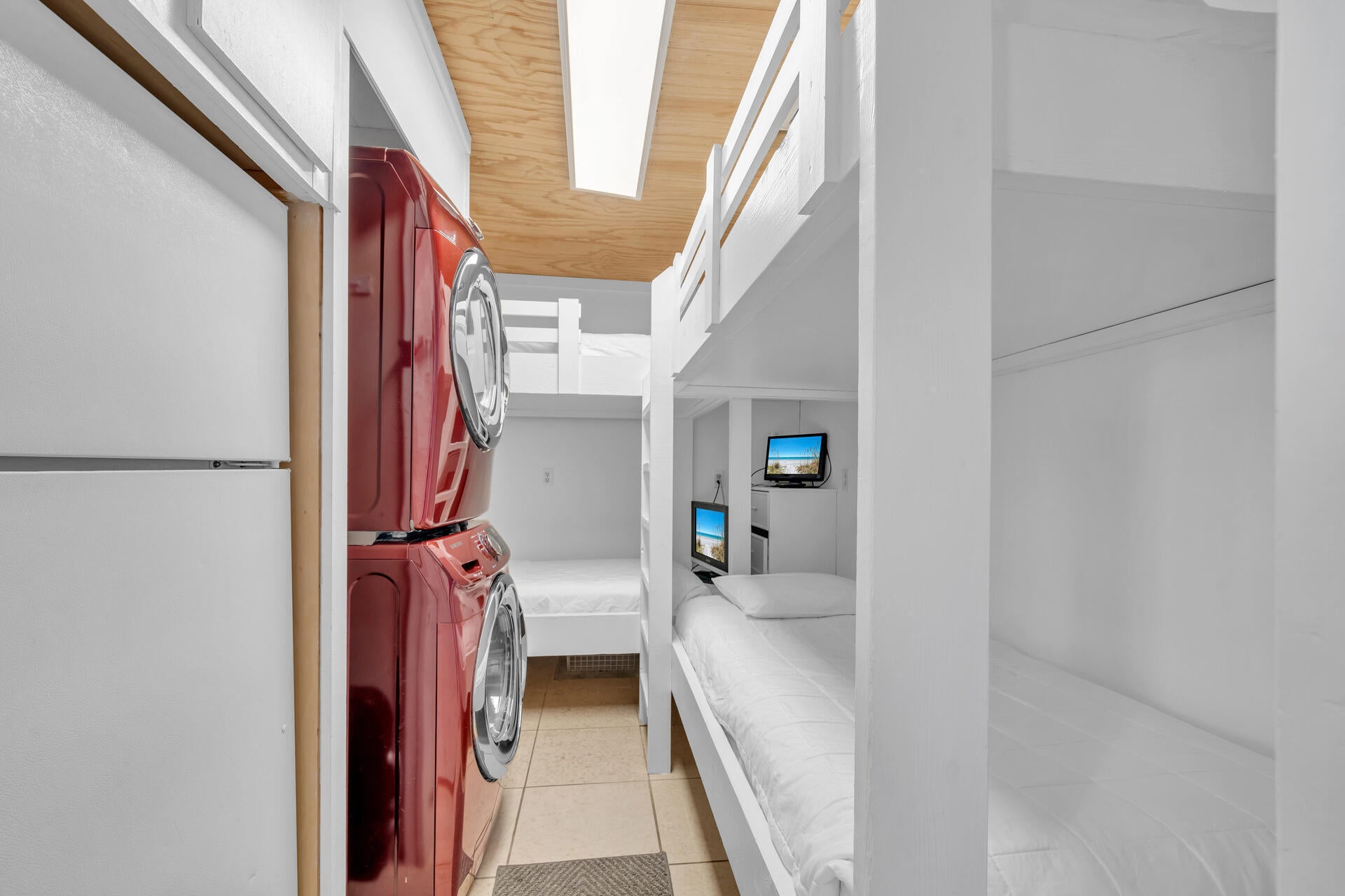 Miramar Beach, Florida, 32550, United States, 4 Bedrooms Bedrooms, ,3 BathroomsBathrooms,Residential,Active,1798200