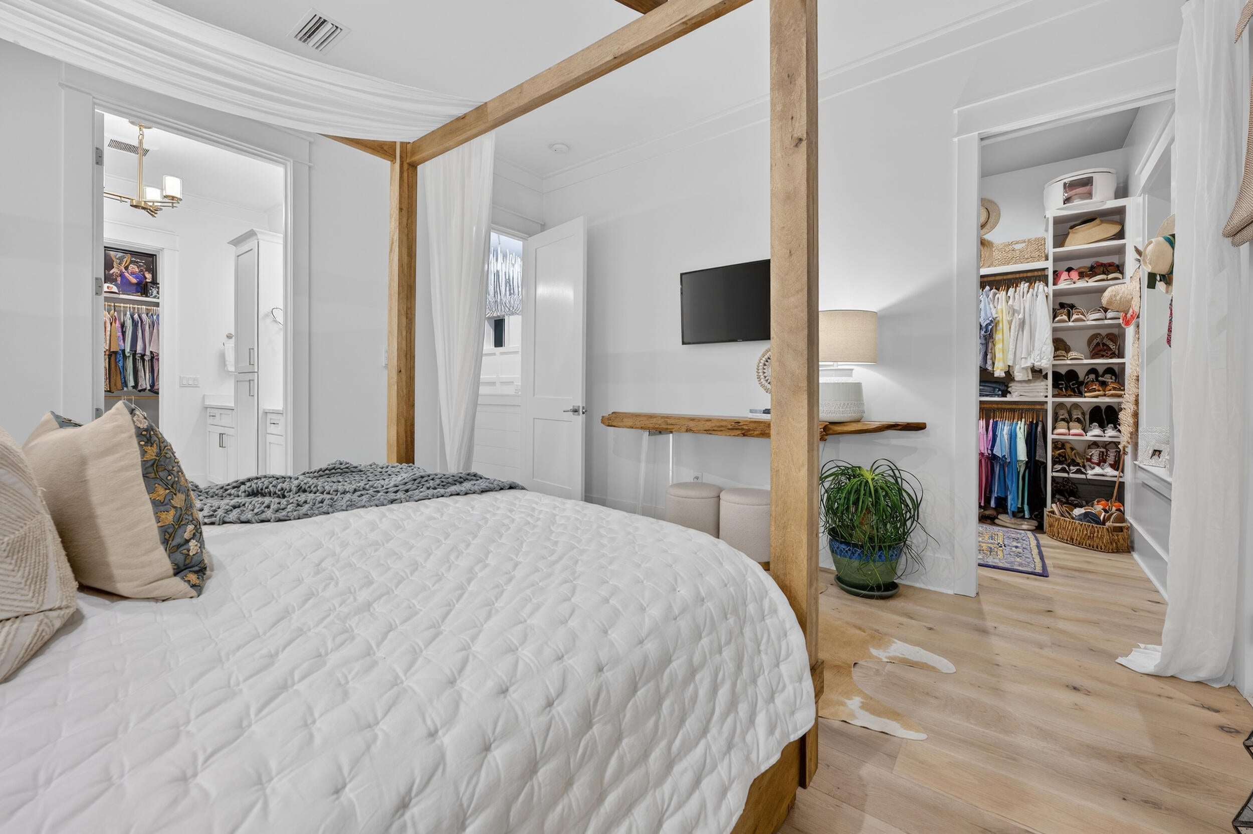 Santa Rosa Beach, Florida, 32459, United States, 3 Bedrooms Bedrooms, ,4 BathroomsBathrooms,Residential,Active,2018189