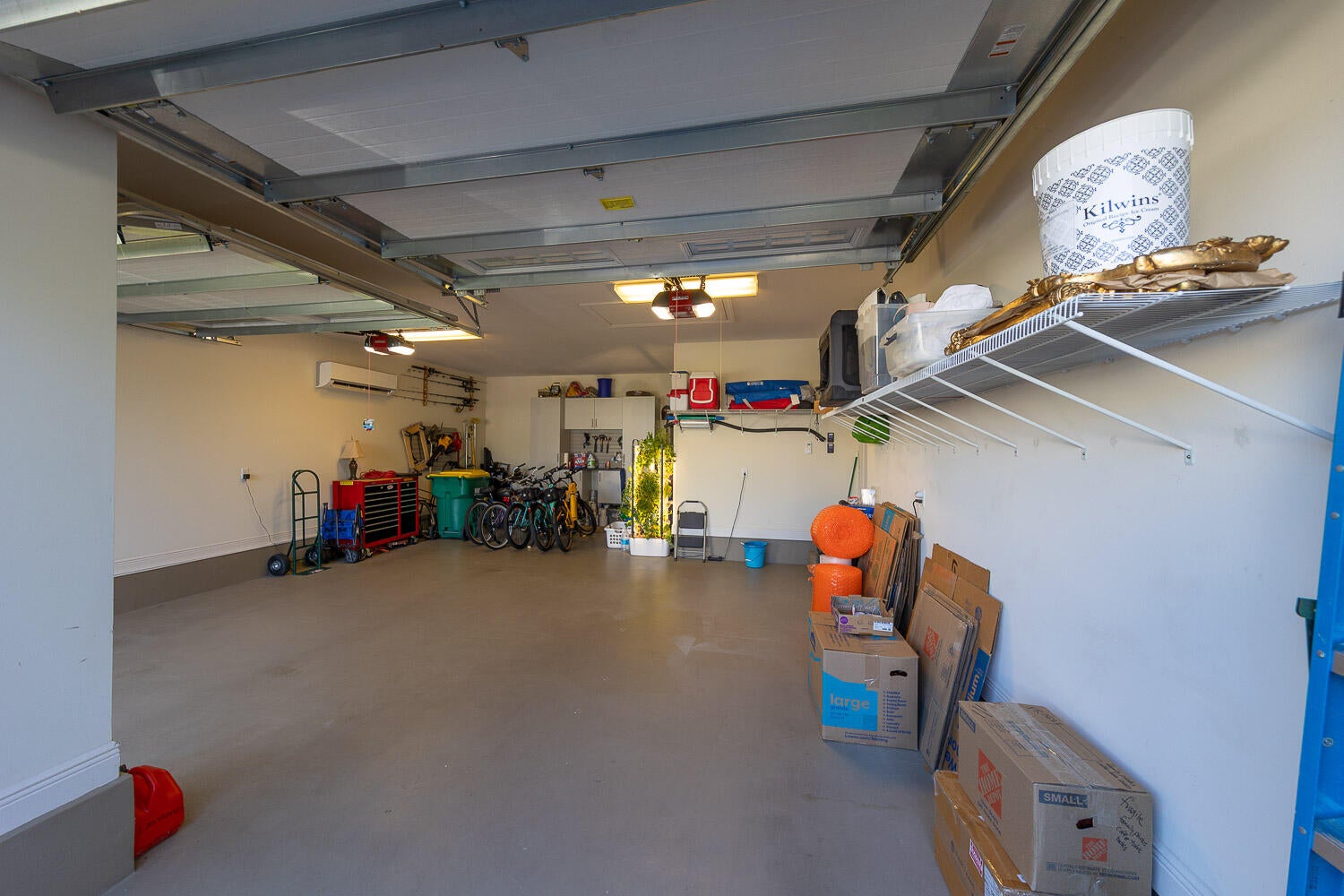 Destin, Florida, 32541, United States, 4 Bedrooms Bedrooms, ,3 BathroomsBathrooms,Residential,Active,1871935