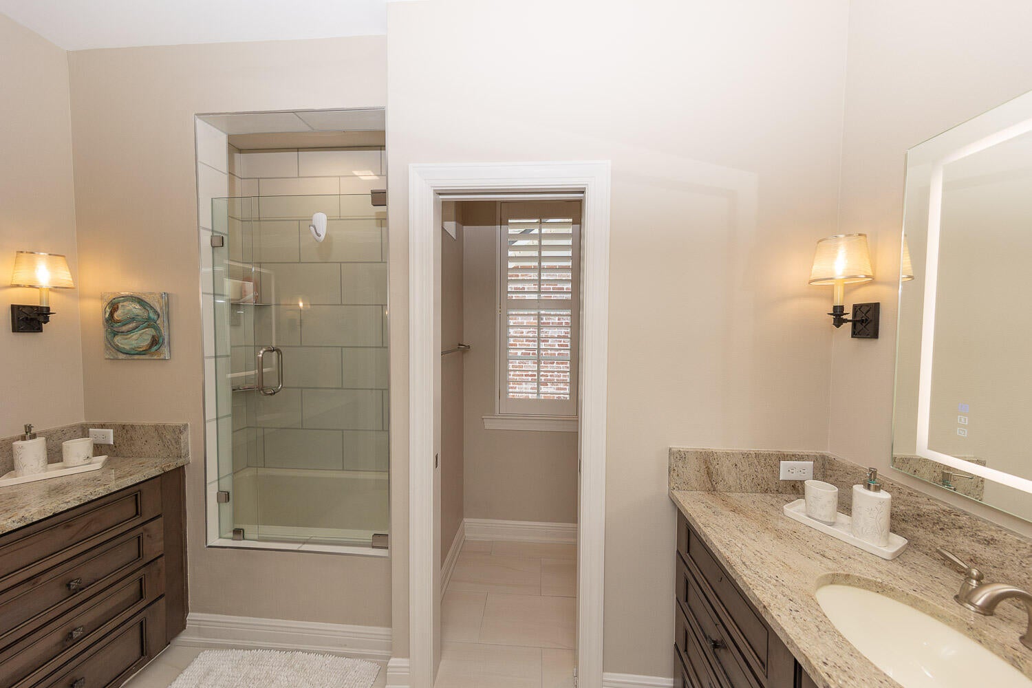 Destin, Florida, 32541, United States, 4 Bedrooms Bedrooms, ,3 BathroomsBathrooms,Residential,Active,1871935