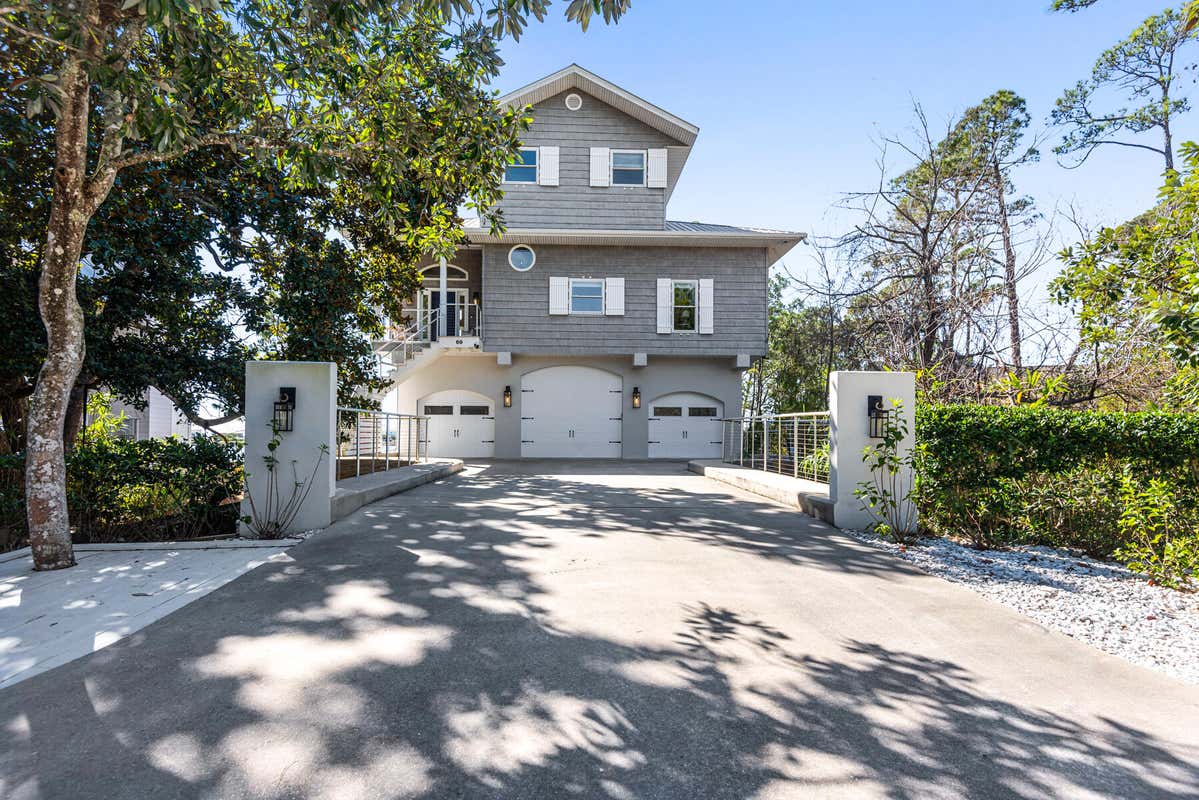 69 Oyster Lake Dr  