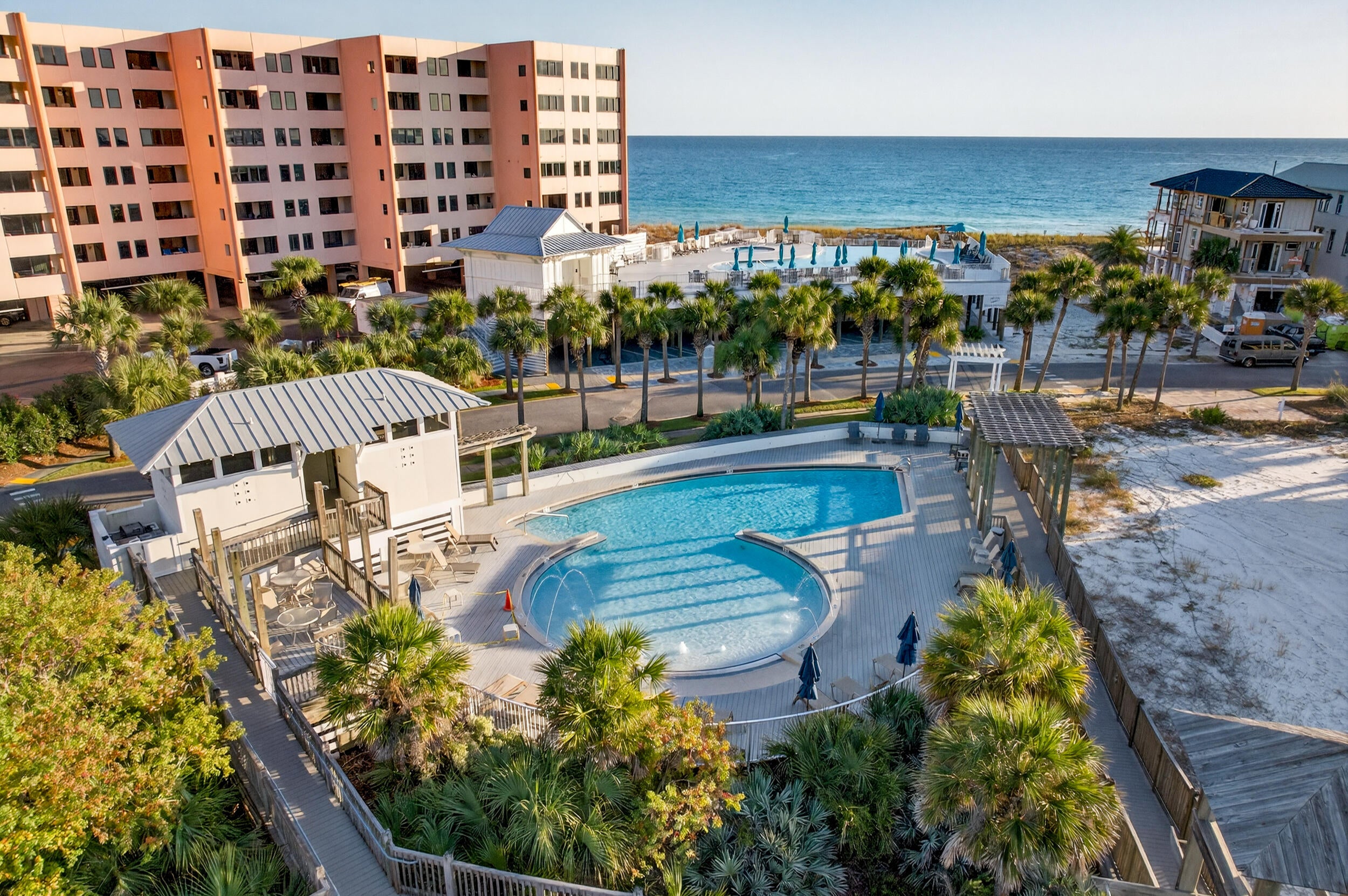 Destin, Florida, 32541, United States, 4 Bedrooms Bedrooms, ,4 BathroomsBathrooms,Residential,Active,1992549