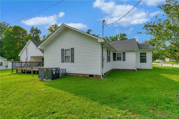 10080 S CHICKEN RD, FAIRMONT, NC 28340, photo 2 of 37