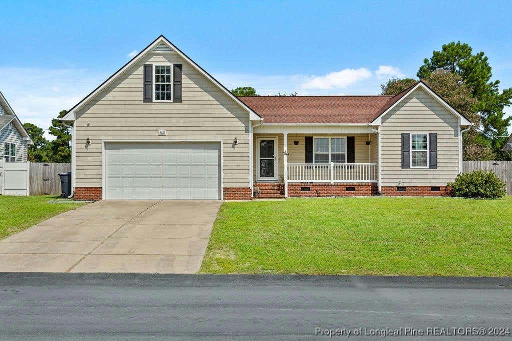 5418 THACKERAY DR, FAYETTEVILLE, NC 28306, photo 1 of 31