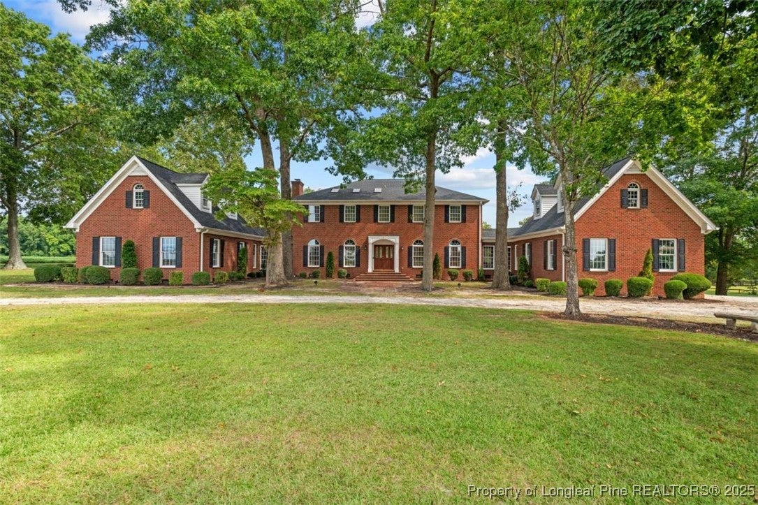 Dunn, North Carolina, 28334, United States, 6 Bedrooms Bedrooms, ,5 BathroomsBathrooms,Residential,Active,1885017