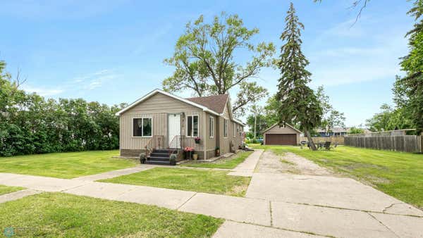 215 1ST ST SW, HILLSBORO, ND 58045 - Image 1