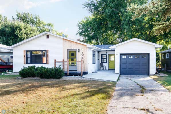 840 4TH ST N, WAHPETON, ND 58075 - Image 1