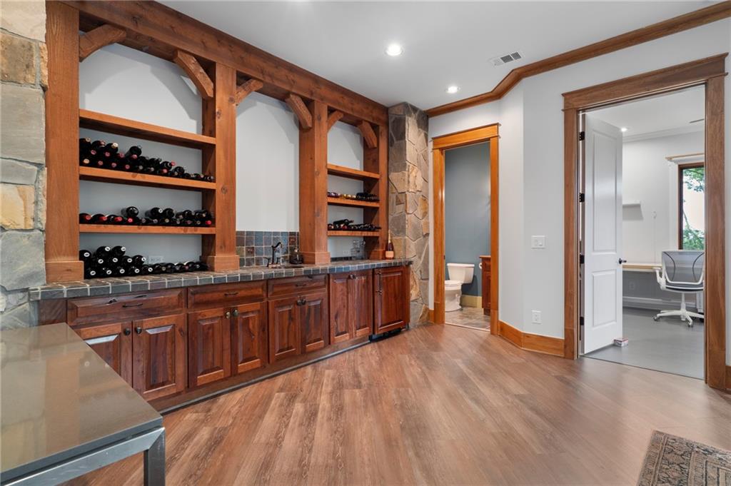 Big Canoe, Georgia, 30143, United States, 5 Bedrooms Bedrooms, ,5 BathroomsBathrooms,Residential,Active,1997553