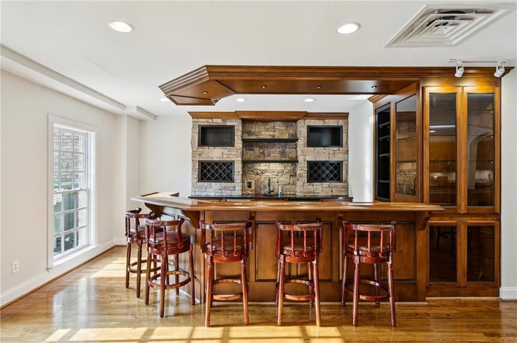 Taylorsville, Georgia, 30178, United States, 5 Bedrooms Bedrooms, ,6 BathroomsBathrooms,Residential,Active,1953004