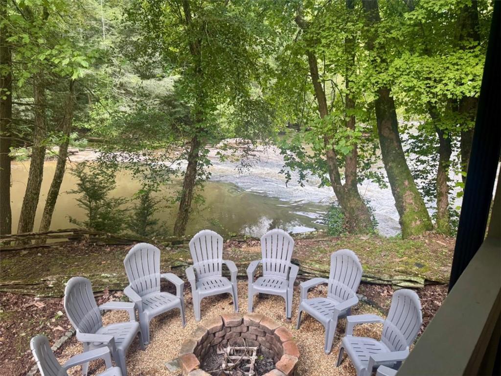 Ellijay, Georgia, 30536, United States, 3 Bedrooms Bedrooms, ,5 BathroomsBathrooms,Residential,Active,1933729