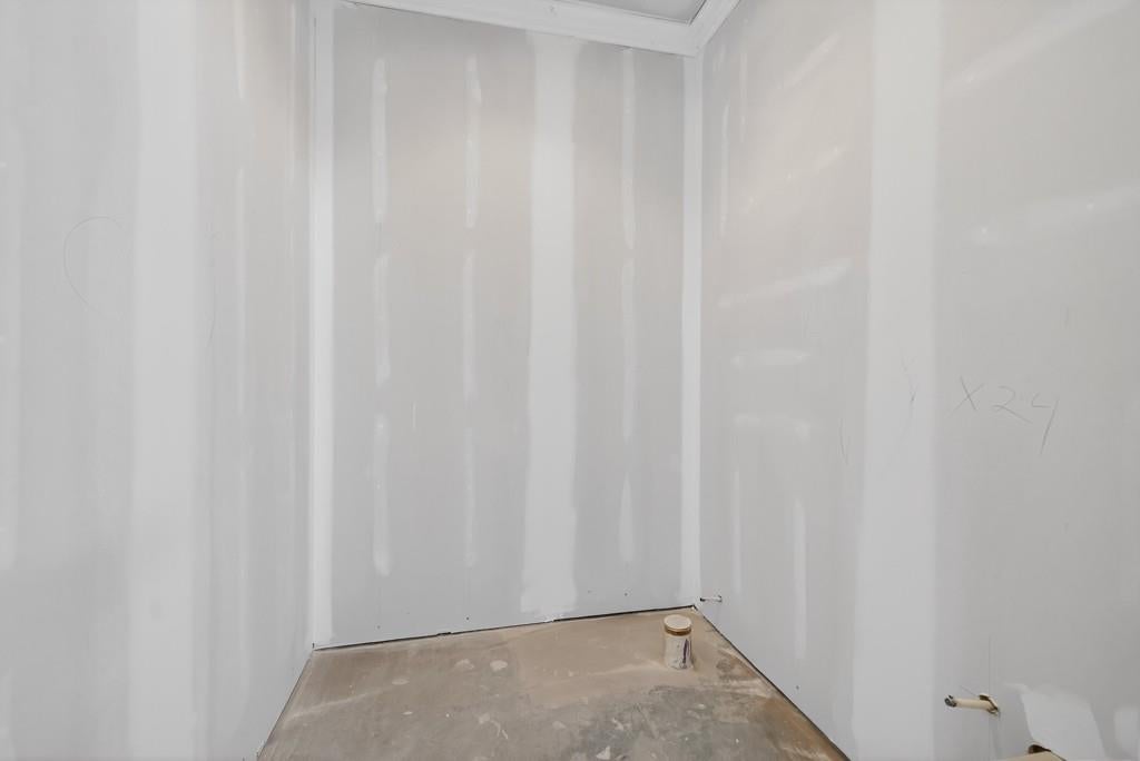 Loganville, Georgia, 30052, United States, 9 Bedrooms Bedrooms, ,10 BathroomsBathrooms,Residential,Active,1987241