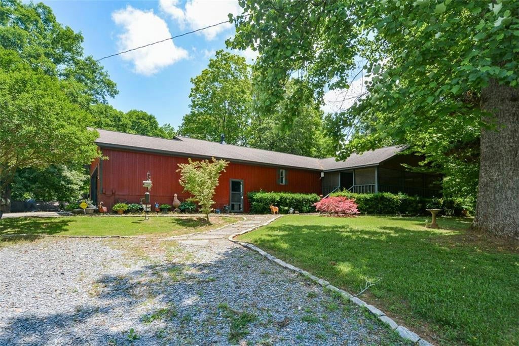 Waleska, Georgia, 30183, United States, ,5 BathroomsBathrooms,Residential,Active,1704235