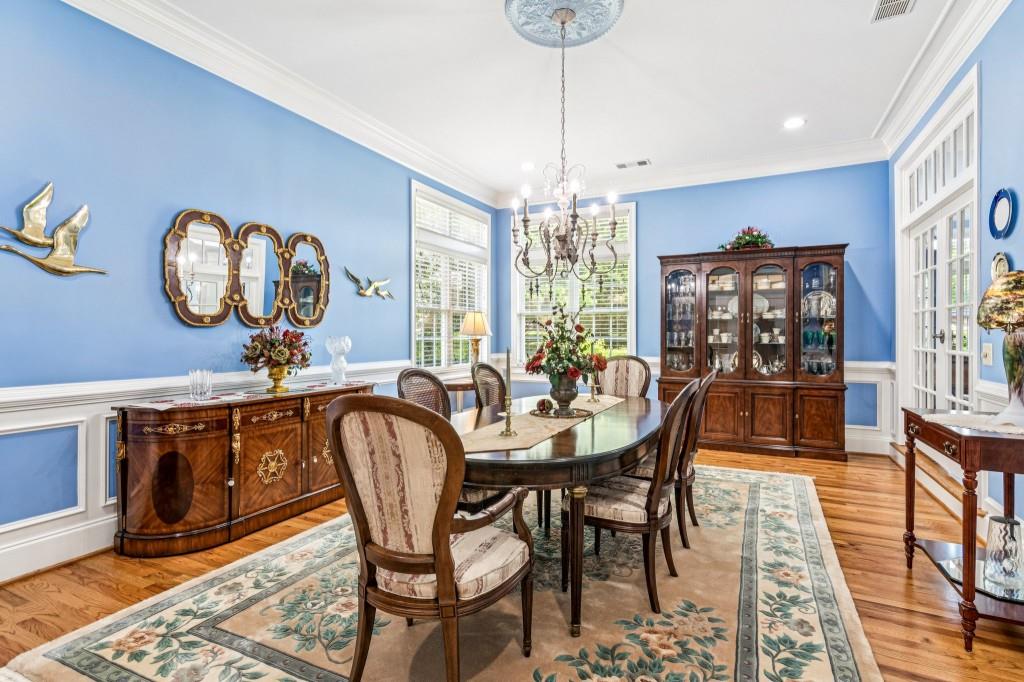 Canton, Georgia, 30115, United States, 5 Bedrooms Bedrooms, ,6 BathroomsBathrooms,Residential,Active,1862827