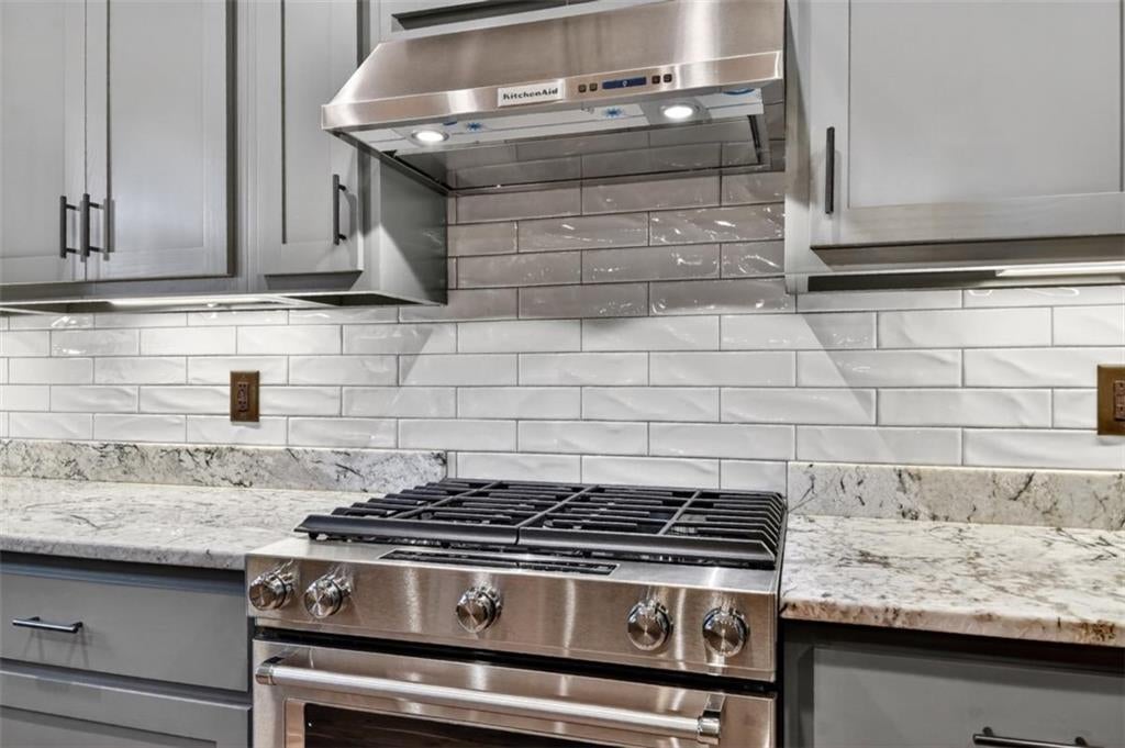 Ellijay, Georgia, 30540, United States, 4 Bedrooms Bedrooms, ,3 BathroomsBathrooms,Residential,Active,1972201