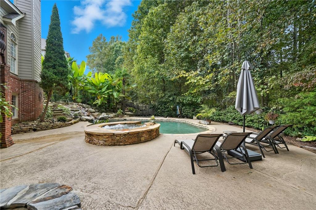 Canton, Georgia, 30114, United States, 6 Bedrooms Bedrooms, ,5 BathroomsBathrooms,Residential,Active,1972202