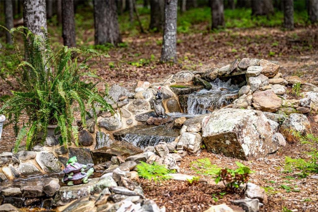 Ellijay, Georgia, 30536, United States, 4 Bedrooms Bedrooms, ,4 BathroomsBathrooms,Residential,Active,1810365