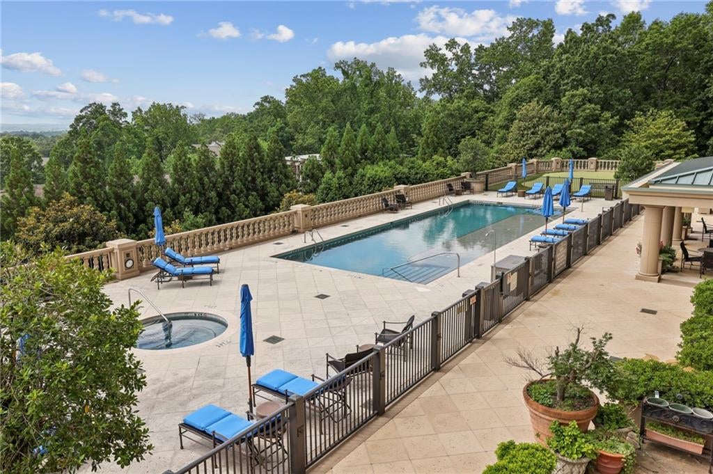 Atlanta, Georgia, 30339, United States, 2 Bedrooms Bedrooms, ,3 BathroomsBathrooms,Residential,Active,1919395