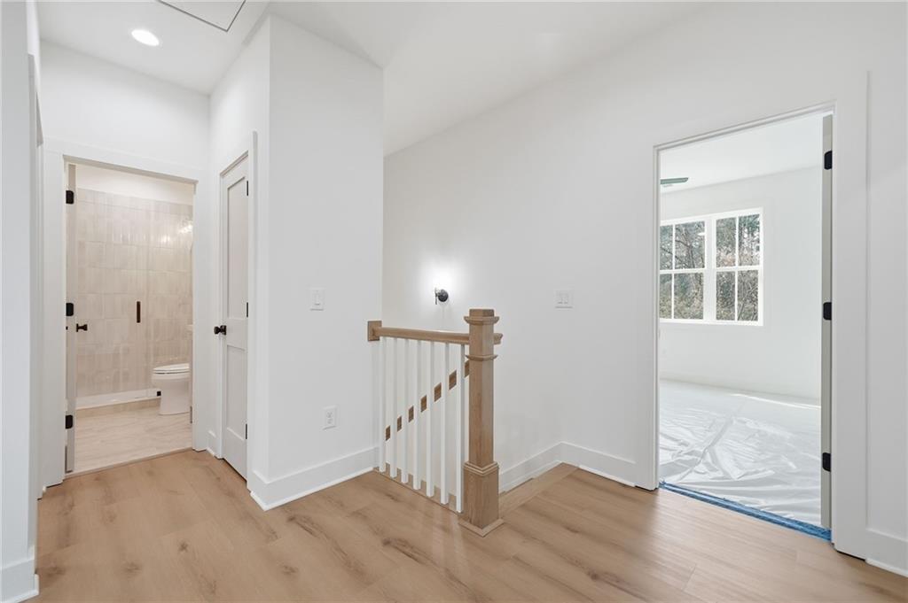 Canton, Georgia, 30115, United States, 5 Bedrooms Bedrooms, ,4 BathroomsBathrooms,Residential,Active,2001340