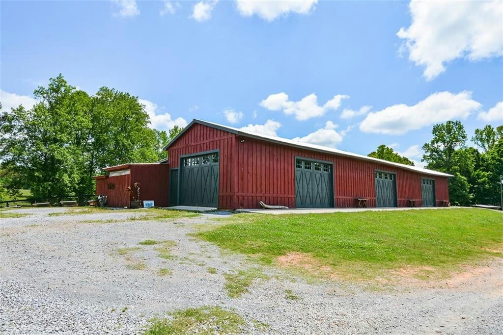 Waleska, Georgia, 30183, United States, ,5 BathroomsBathrooms,Residential,Active,1704235