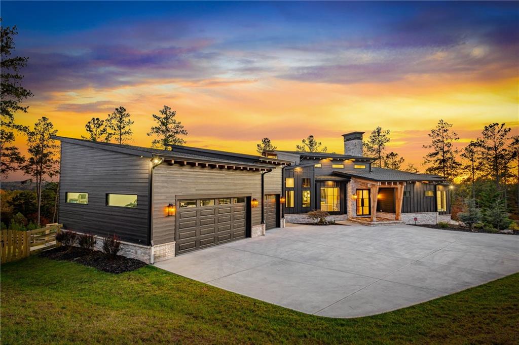 Ellijay, Georgia, 30540, United States, 4 Bedrooms Bedrooms, ,3 BathroomsBathrooms,Residential,Active,1988411