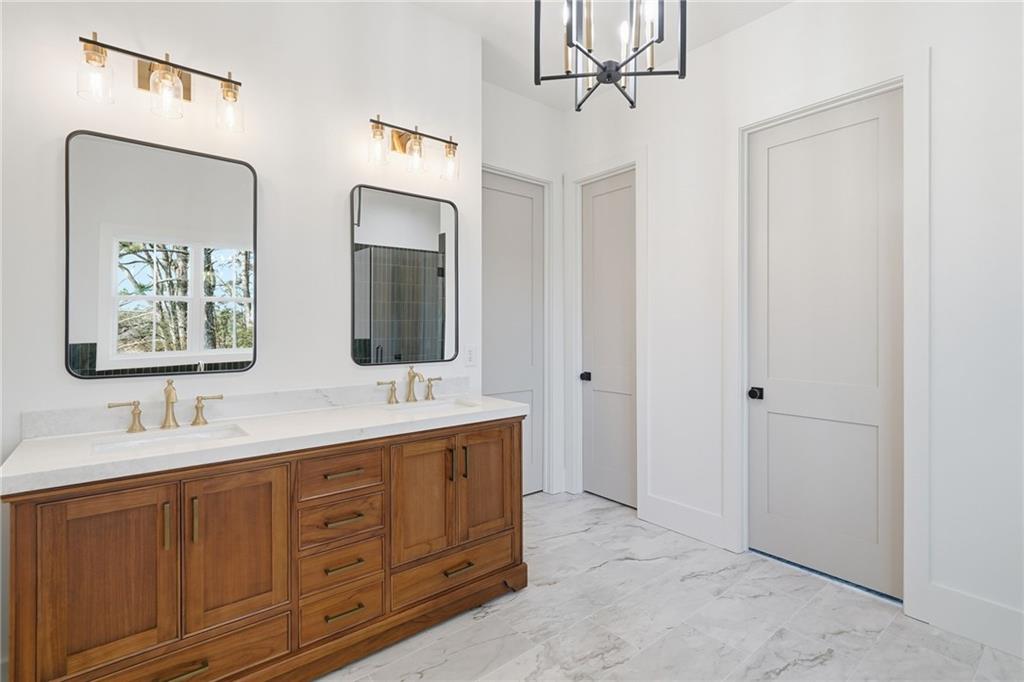 Canton, Georgia, 30115, United States, 5 Bedrooms Bedrooms, ,4 BathroomsBathrooms,Residential,Active,2001340