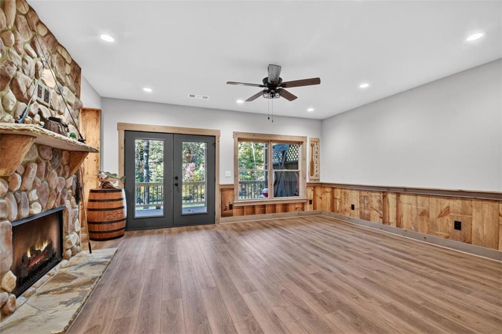 Ellijay, Georgia, 30540, United States, 4 Bedrooms Bedrooms, ,3 BathroomsBathrooms,Residential,Active,1972201