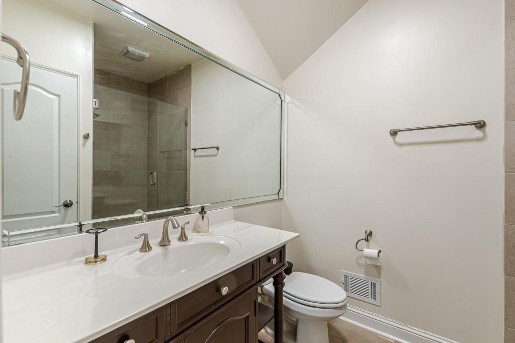 Douglasville, Georgia, 30135, United States, 5 Bedrooms Bedrooms, ,5 BathroomsBathrooms,Residential,Active,1820802