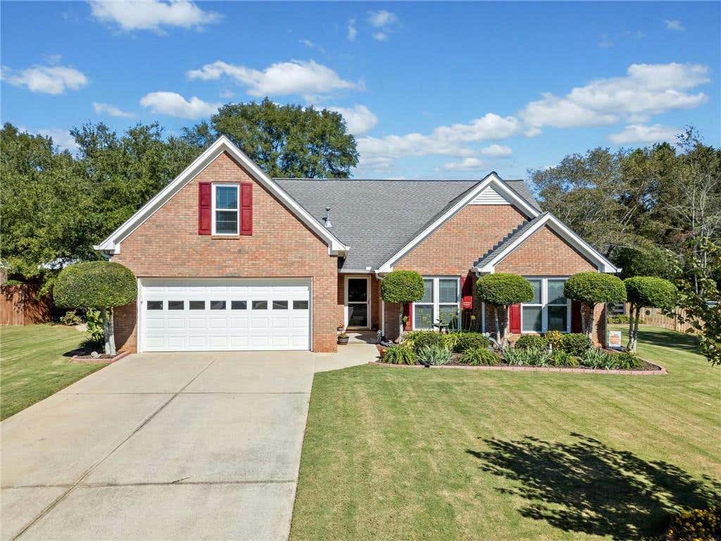 7075 VALLEY LANDING CT, CUMMING, GA 30041, photo 1 of 39