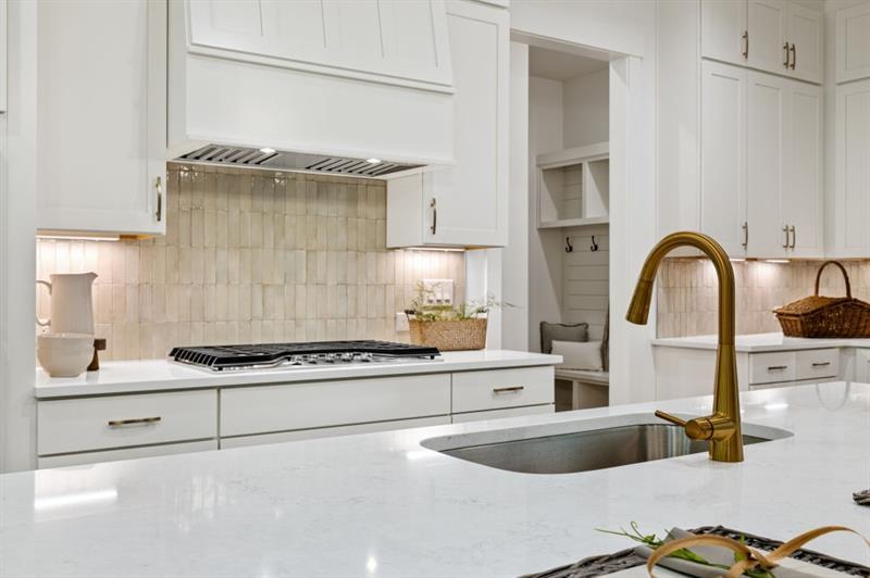 Gainesville, Georgia, 30506, United States, 5 Bedrooms Bedrooms, ,5 BathroomsBathrooms,Residential,Active,2006997