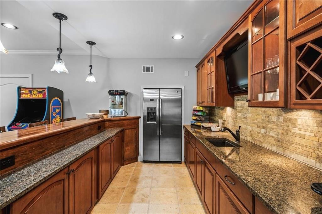 Flowery Branch, Georgia, 30542, United States, 6 Bedrooms Bedrooms, ,5 BathroomsBathrooms,Residential,Active,1971784