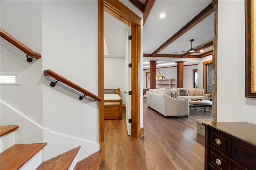 Big Canoe, Georgia, 30143, United States, 5 Bedrooms Bedrooms, ,5 BathroomsBathrooms,Residential,Active,1997553