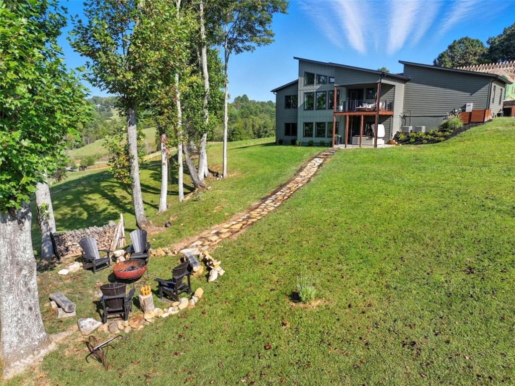 Morganton, Georgia, 30560, United States, 4 Bedrooms Bedrooms, ,4 BathroomsBathrooms,Residential,Active,2001047