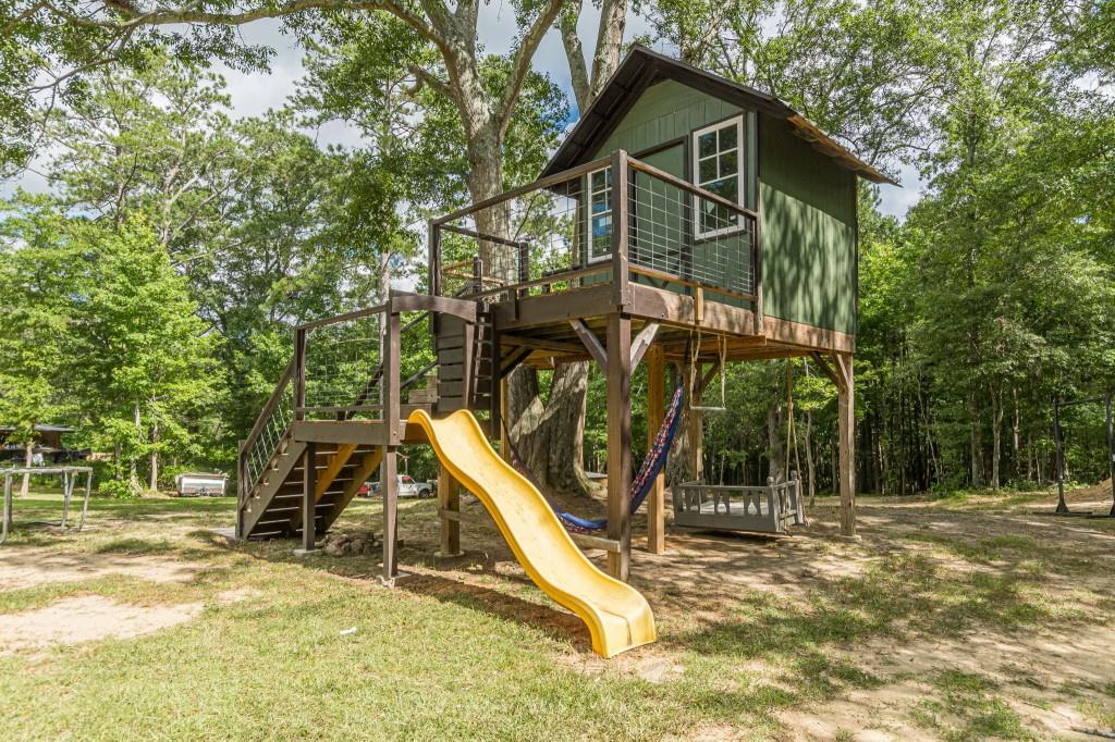 Douglasville, Georgia, 30134, United States, 4 Bedrooms Bedrooms, ,3 BathroomsBathrooms,Residential,Active,1888966