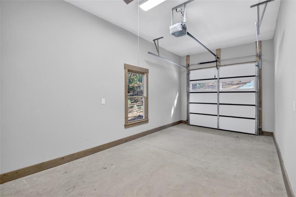 Ellijay, Georgia, 30540, United States, 4 Bedrooms Bedrooms, ,3 BathroomsBathrooms,Residential,Active,1972201