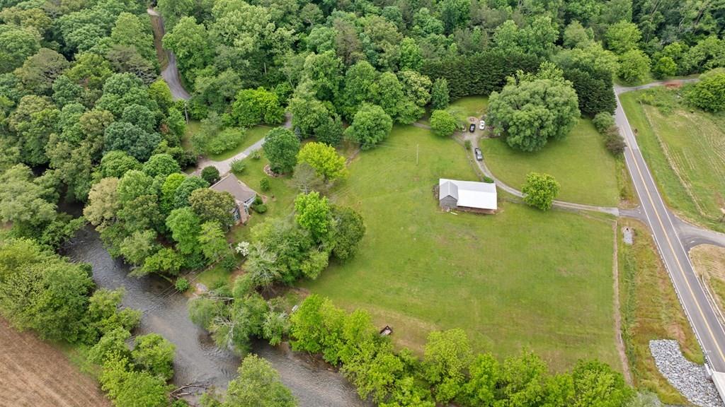 Ellijay, Georgia, 30536, United States, 3 Bedrooms Bedrooms, ,3 BathroomsBathrooms,Residential,Active,1953416