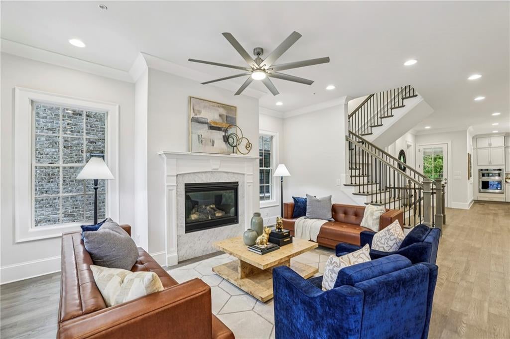 Alpharetta, Georgia, 30009, United States, 3 Bedrooms Bedrooms, ,4 BathroomsBathrooms,Residential,Active,1946317