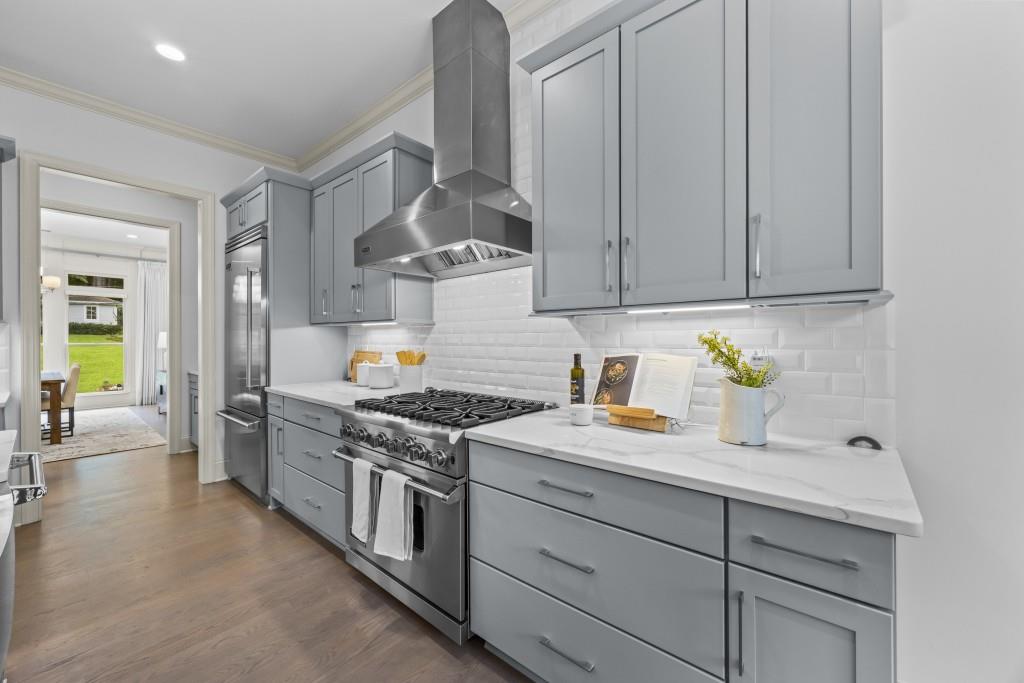 Atlanta, Georgia, 30306, United States, 4 Bedrooms Bedrooms, ,5 BathroomsBathrooms,Residential,Active,1964278