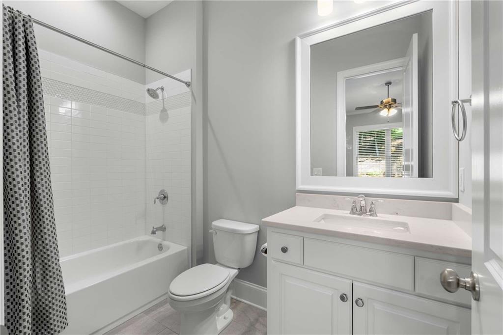 Flowery Branch, Georgia, 30542, United States, 5 Bedrooms Bedrooms, ,7 BathroomsBathrooms,Residential,Active,1936617