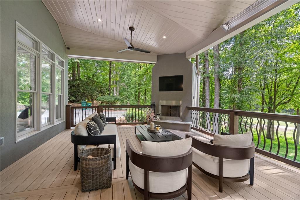 Johns Creek, Georgia, 30022, United States, 6 Bedrooms Bedrooms, ,5 BathroomsBathrooms,Residential,Active,1943809