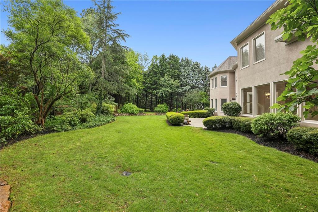 Marietta, Georgia, 30062, United States, 6 Bedrooms Bedrooms, ,6 BathroomsBathrooms,Residential,Active,1965815