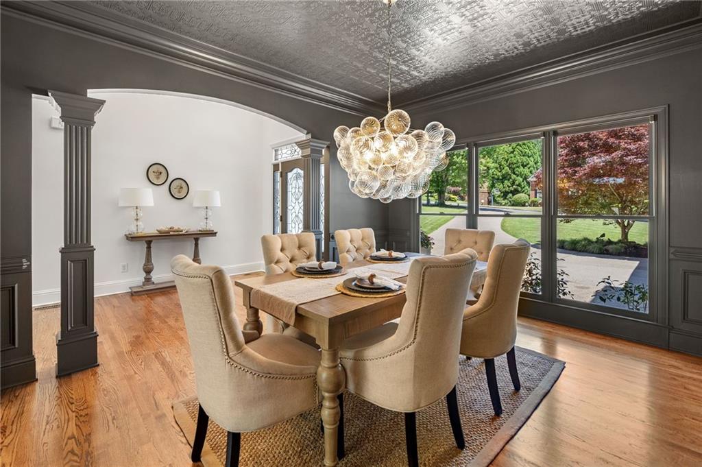 Canton, Georgia, 30114, United States, 5 Bedrooms Bedrooms, ,5 BathroomsBathrooms,Residential,Active,1823932