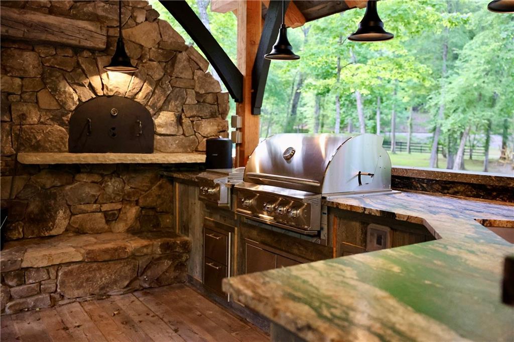 Blue Ridge, Georgia, 30513, United States, 4 Bedrooms Bedrooms, ,4 BathroomsBathrooms,Residential,Active,1909613