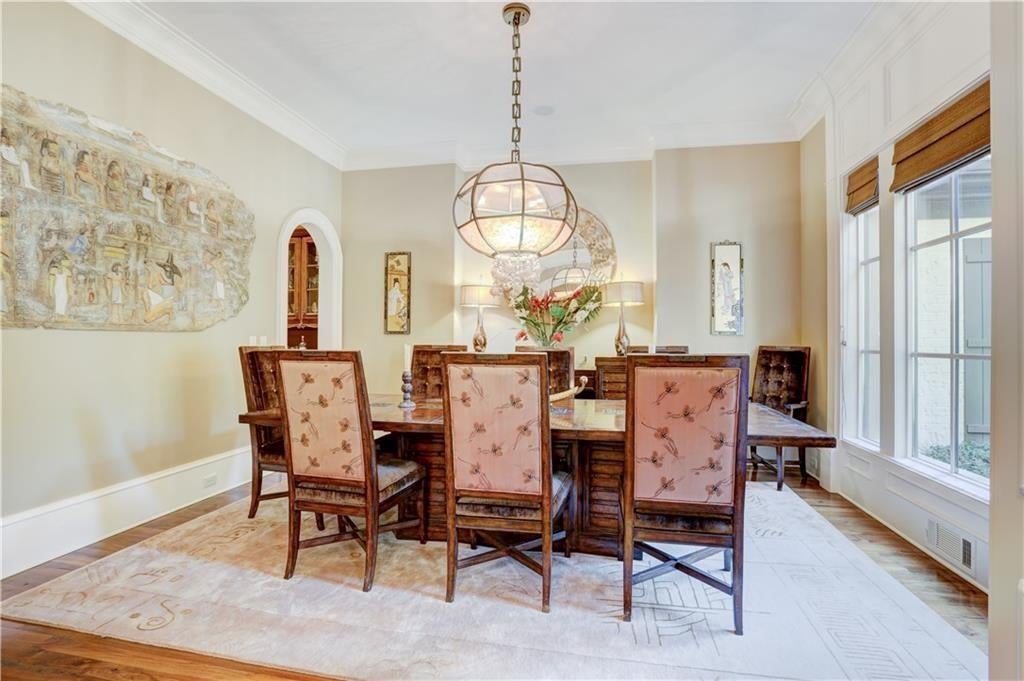 Atlanta, Georgia, 30339, United States, 5 Bedrooms Bedrooms, ,7 BathroomsBathrooms,Residential,Active,1936121