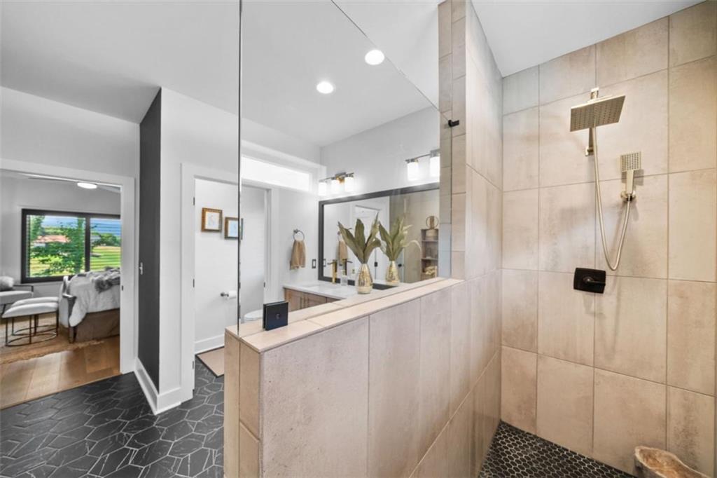 Morganton, Georgia, 30560, United States, 4 Bedrooms Bedrooms, ,4 BathroomsBathrooms,Residential,Active,2001047