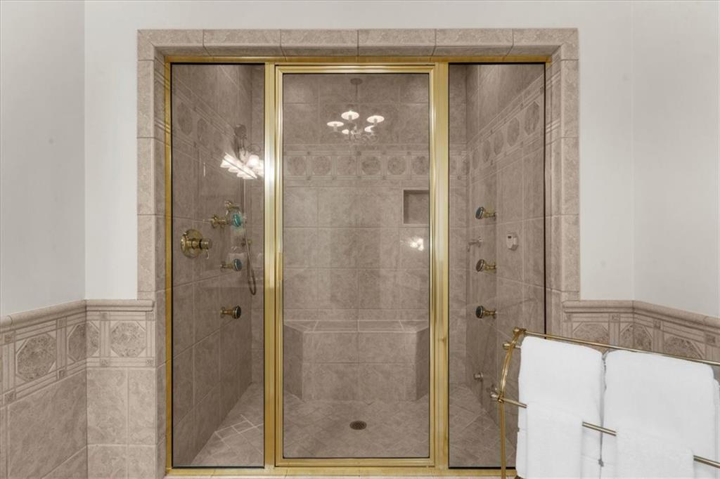 Alpharetta, Georgia, 30022, United States, ,9 BathroomsBathrooms,Residential,Active,1852691