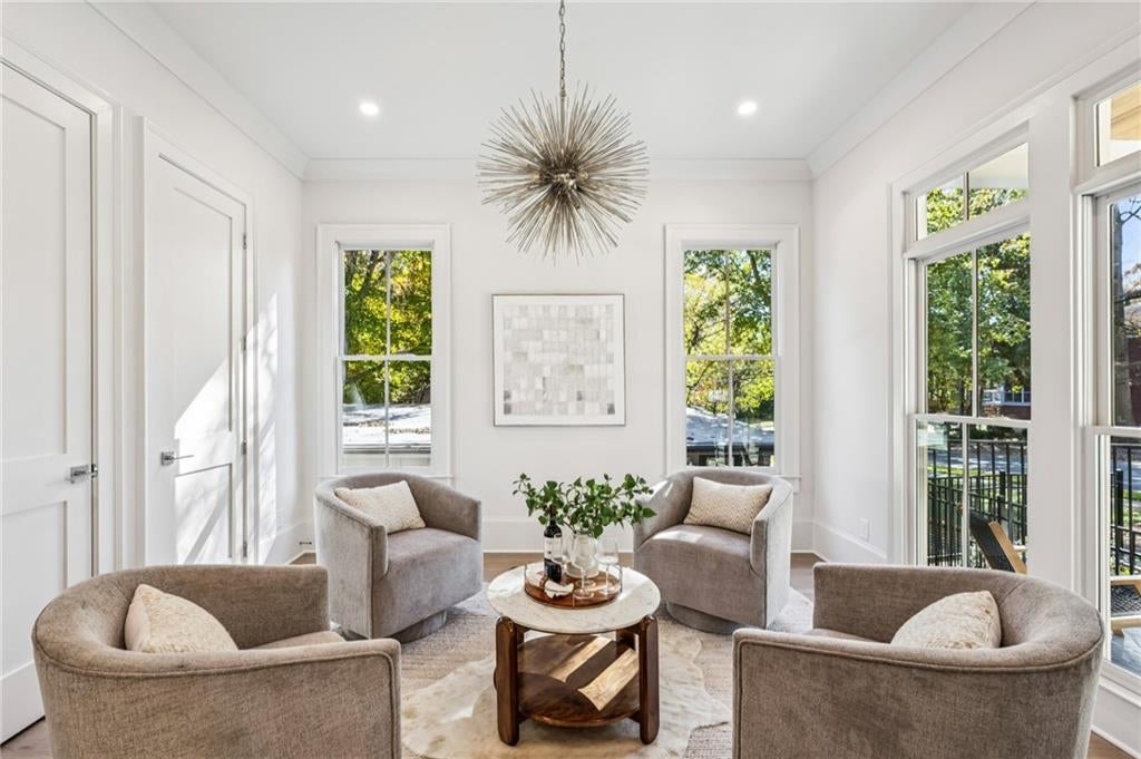 Atlanta, Georgia, 30306, United States, 6 Bedrooms Bedrooms, ,7 BathroomsBathrooms,Residential,Active,2007917