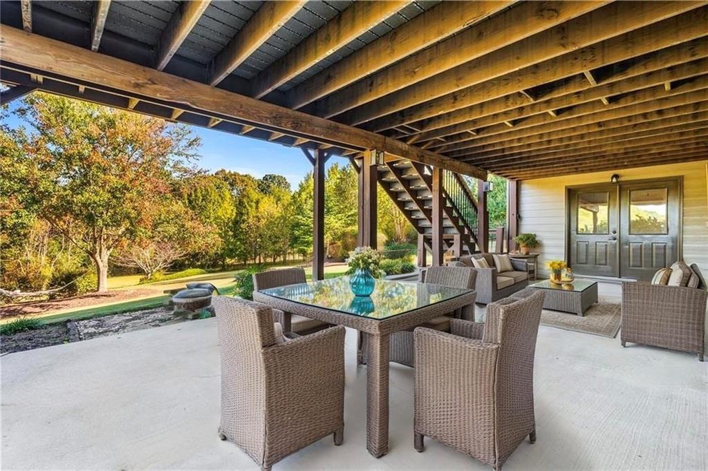 Flowery Branch, Georgia, 30542, United States, 6 Bedrooms Bedrooms, ,5 BathroomsBathrooms,Residential,Active,1971784