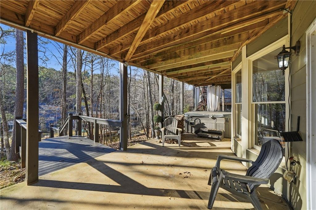 Waleska, Georgia, 30183, United States, 5 Bedrooms Bedrooms, ,5 BathroomsBathrooms,Residential,Active,2001331